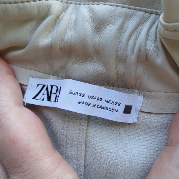 Zara Faux Leather Paper Bag Pants 00 baggy high rise trouser Cream Ecru repaired - Picture 8 of 16
